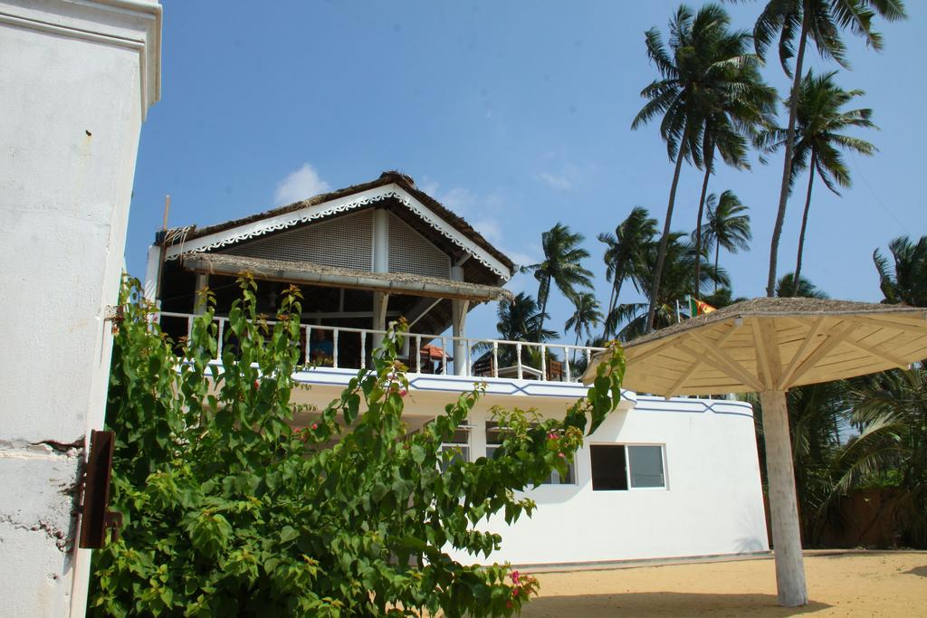 Sunset Beach Motel Marawila Exterior photo